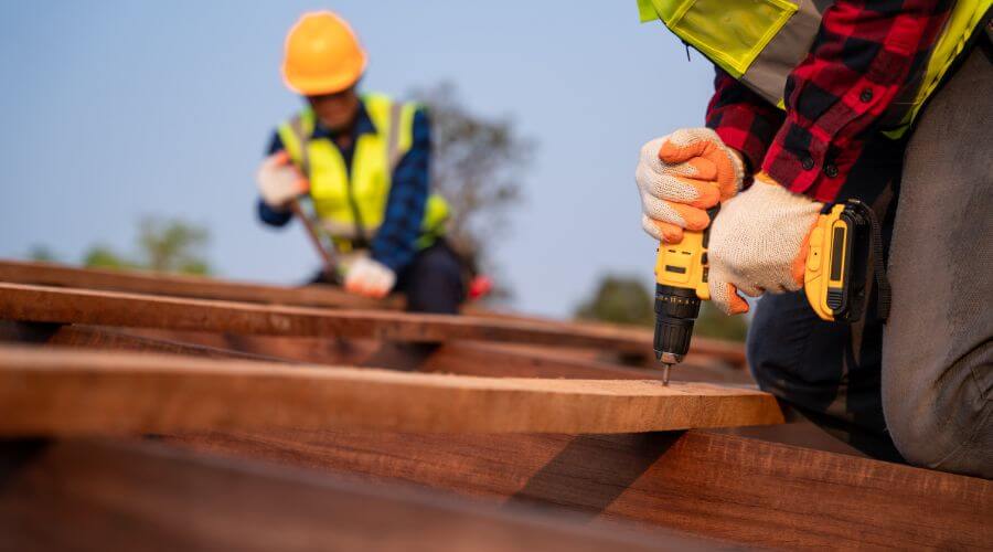 Professional residential roofers in Leggett, CA